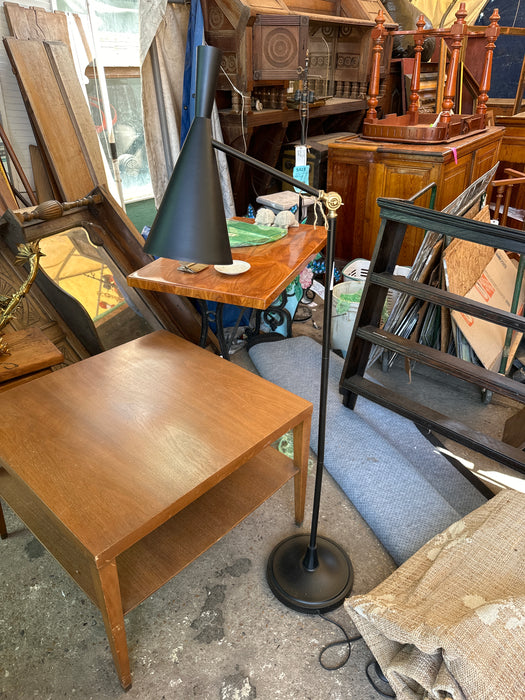 MODERN METAL FLOOR LAMP AS FOUND