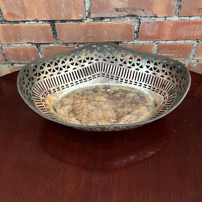 SILVERPLATE INCISED OBLONG BOWL