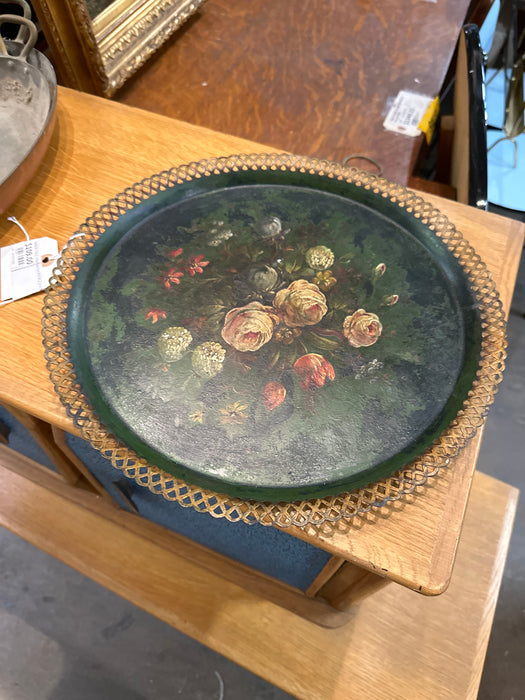 GREEN TOLE TRAY WITH PIERCED RIM