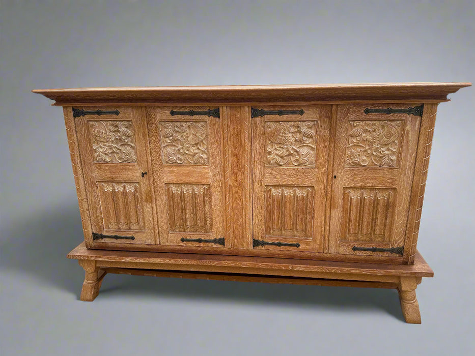 GOTHIC OAK 2 PIECE LINEN FOLD CABINET