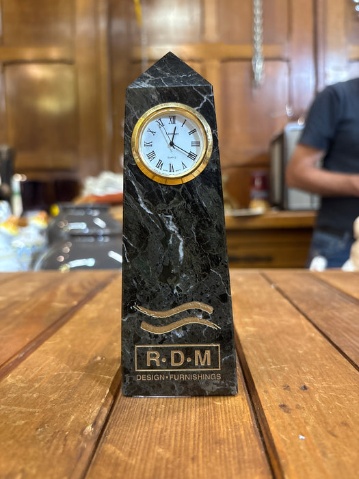 OBELISK ADVERTISING CLOCK