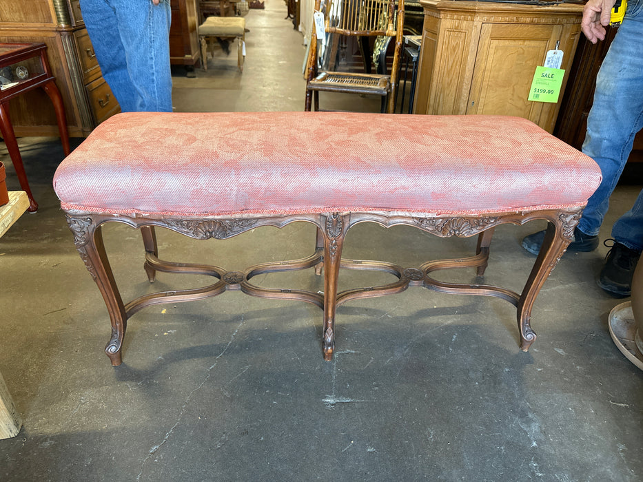 PINK UPHOLSTERED LARGE LOUIS XV BENCH