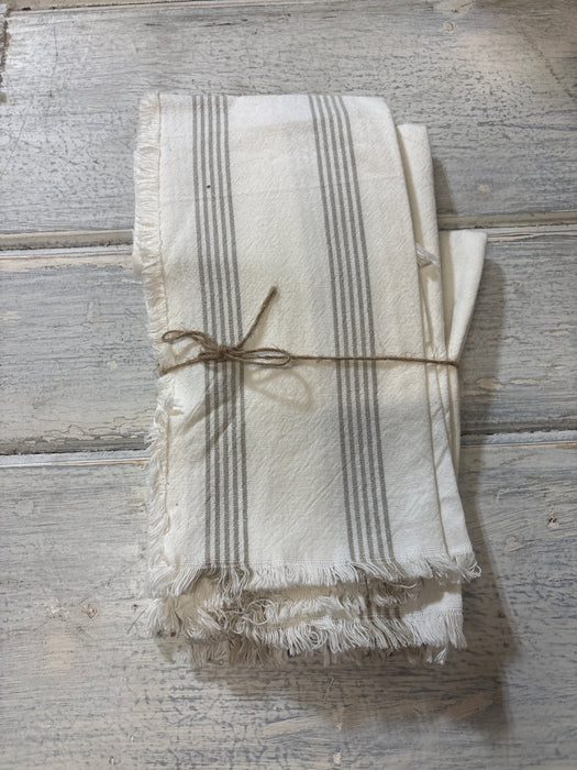 SET OF 7 SQUARE LINEN TOWELS