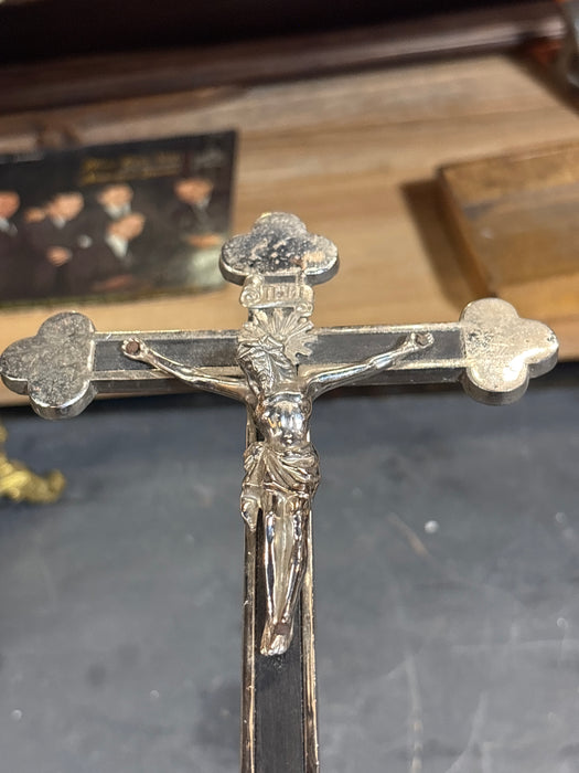 SMALL CHROME AND BLACK CRUCIFIX