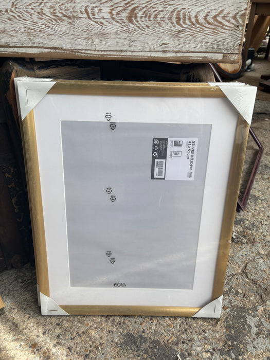 GOLD FRAME 1 OF 2