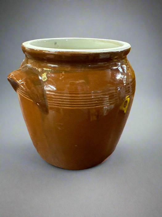 SMALL OPEN BROWN CROCK