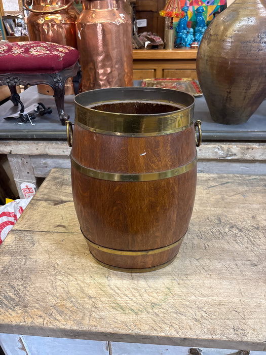 SMALL BRASS BANDED OAK BARREL