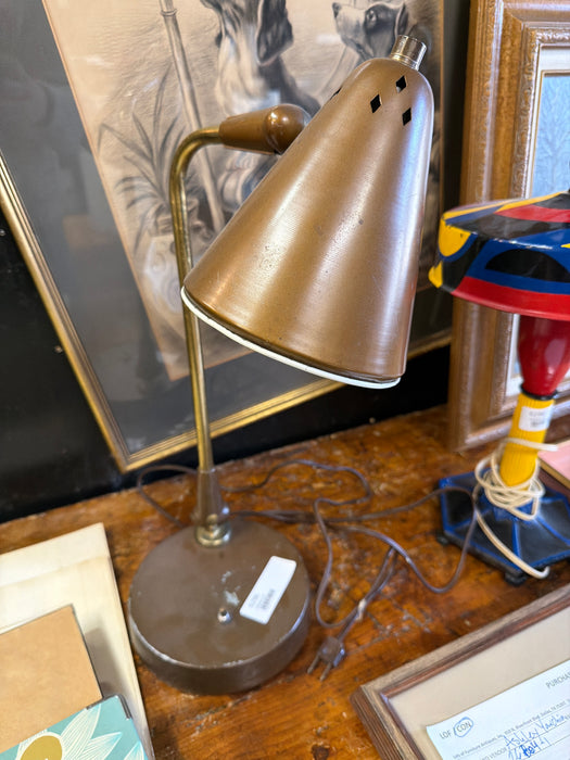 BROWN TABLE LAMP