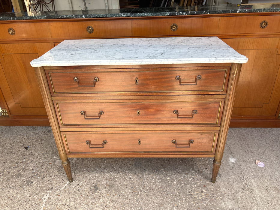LOUIS XVI MAHOGANY WHITE MARBLE TOP CHEST