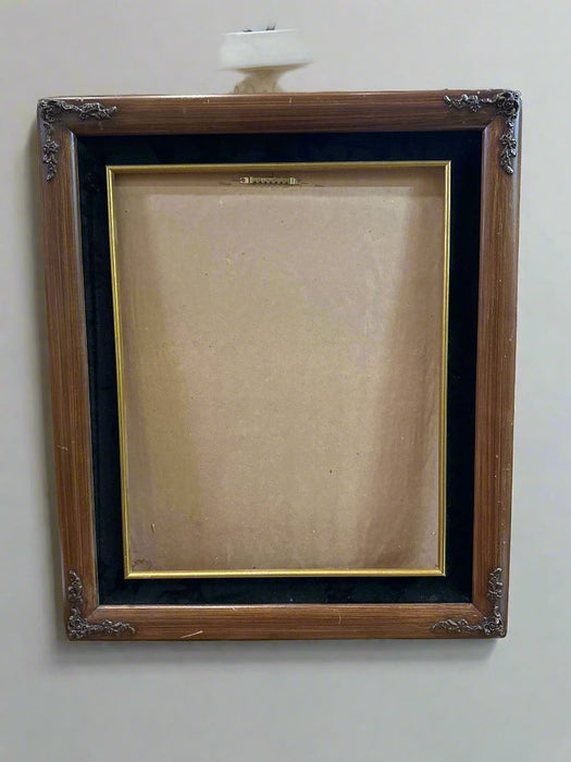 WOOD AND GOLD FRAME WITH BLACK VELVET FILET AND ORNATE EDGES