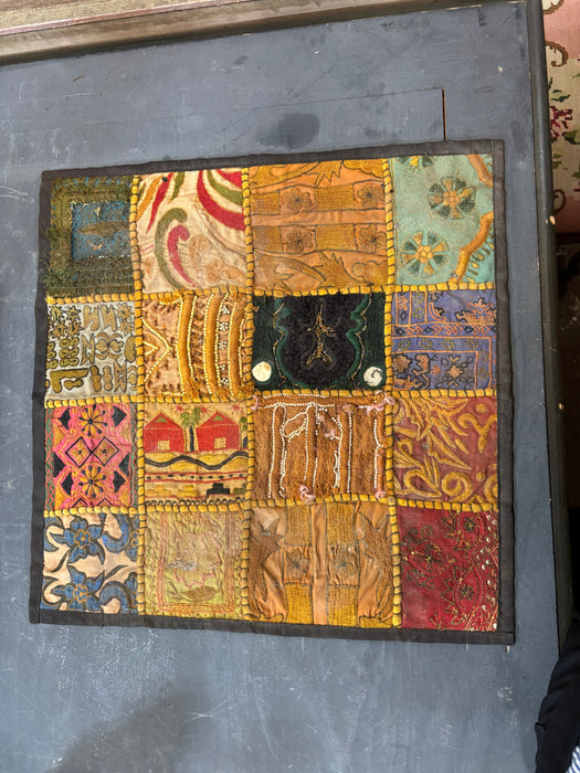 SMALL QUILT PILLOWCASE