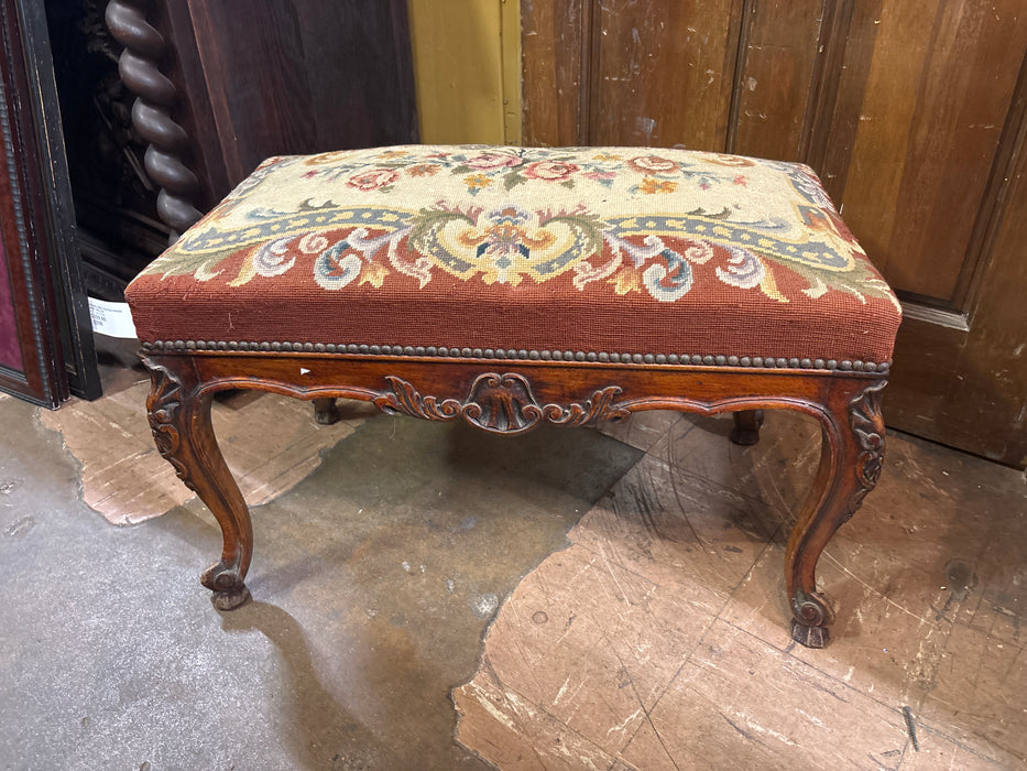SMALL LOUIS XV NEEDLE POINT BENCH