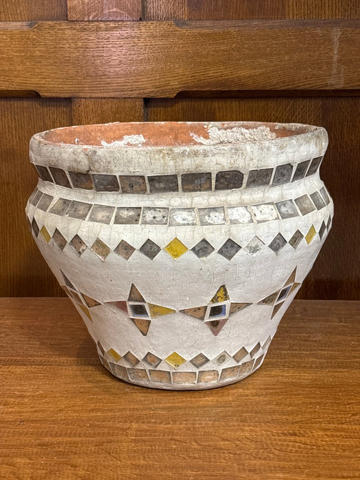TERRA COTTA PLANTER POT WITH MIRRORS