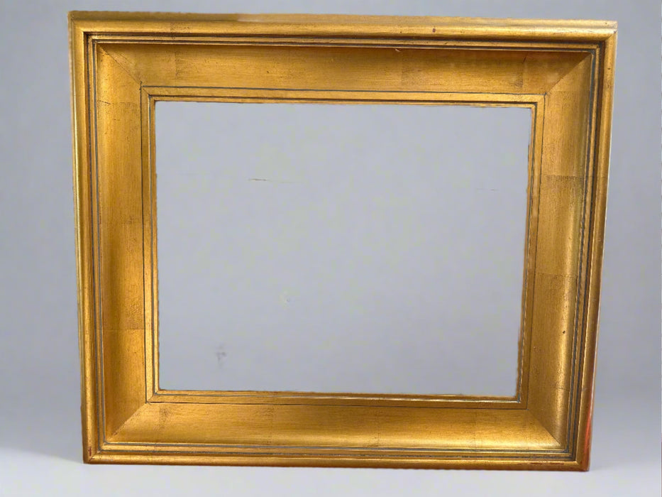 THICK GOLD FRAME