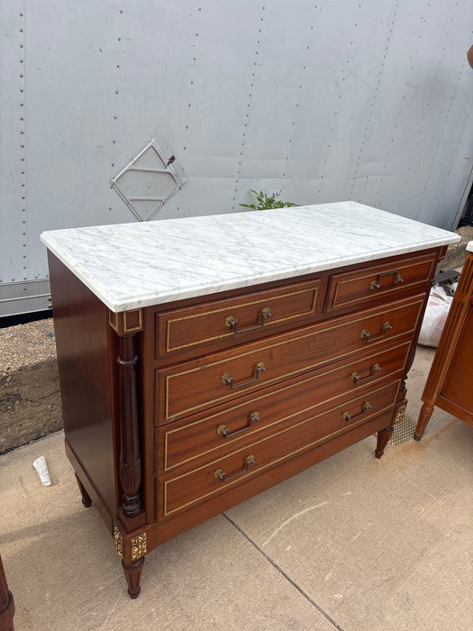 LOUIS XVI WHITE MARBLE TOP 5 DRAWER MAHOGANY CHEST WITH BAIL HANDLES AND BRASS TRIM