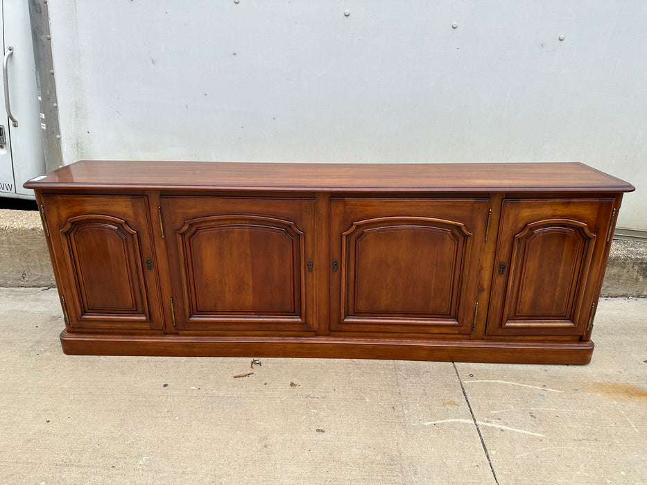 CHERRY SIDEBOARD WITH ARCHED DOORS