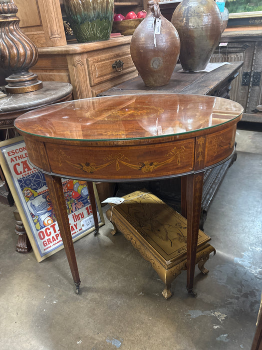 INLAID OVAL FEDERAL STYLE OCASSIONAL TABLE WITH GLASS TOP