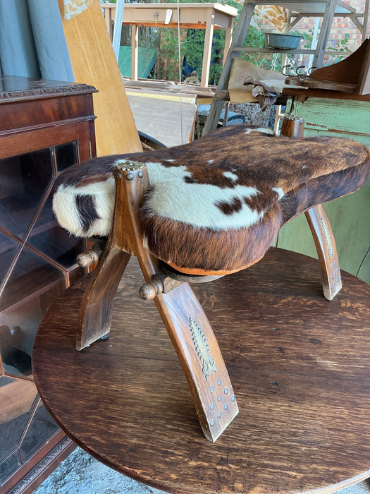 COWHIDE CAMEL SEAT
