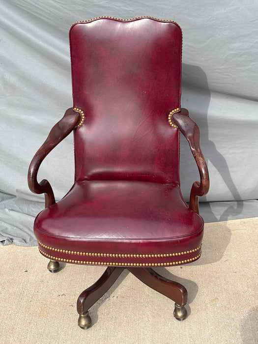 RED LEATHER GOOSE NECK ARM CHAIR ON GASTERS
