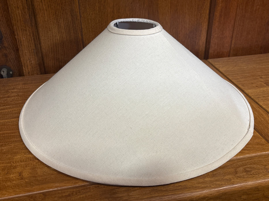 MEDIUM FLARED SHADE