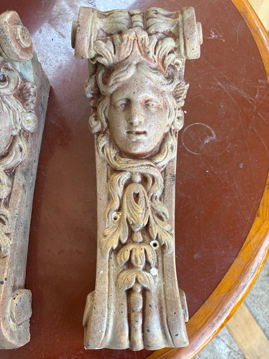 SET OF 4 LADY FACE PLASTER CORBELS