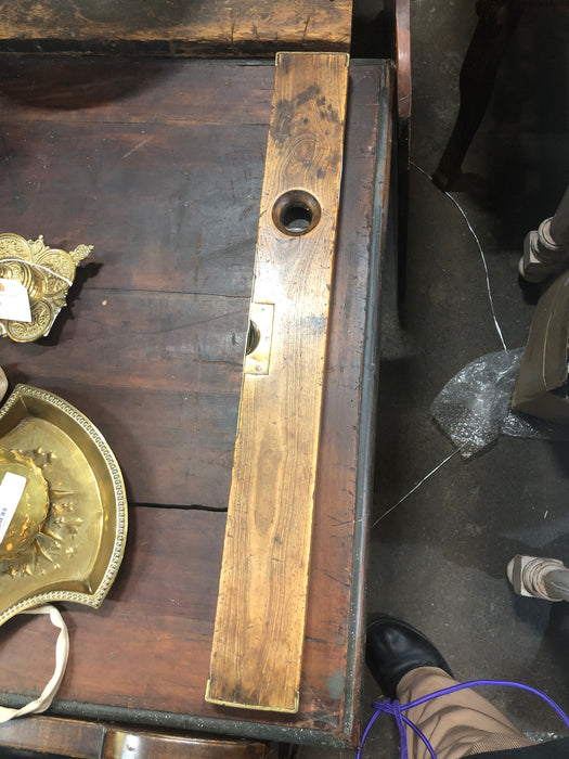 WOOD AND BRASS LEVEL