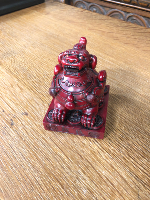 RED CHINESE FOO DOG