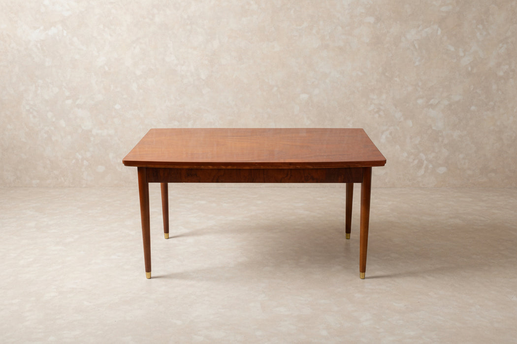 MID CENTURY DINING TABLE WITH LEAVES