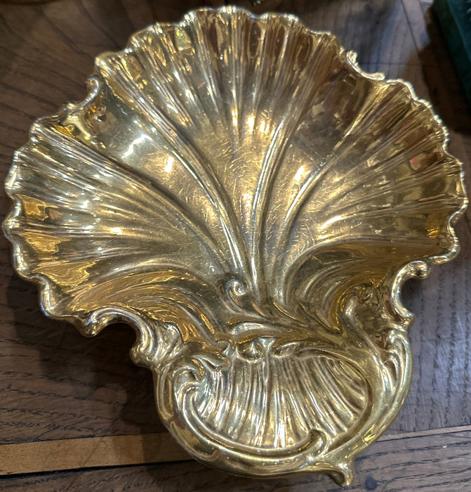 AS FOUND GOLD PORCELAIN SHELL