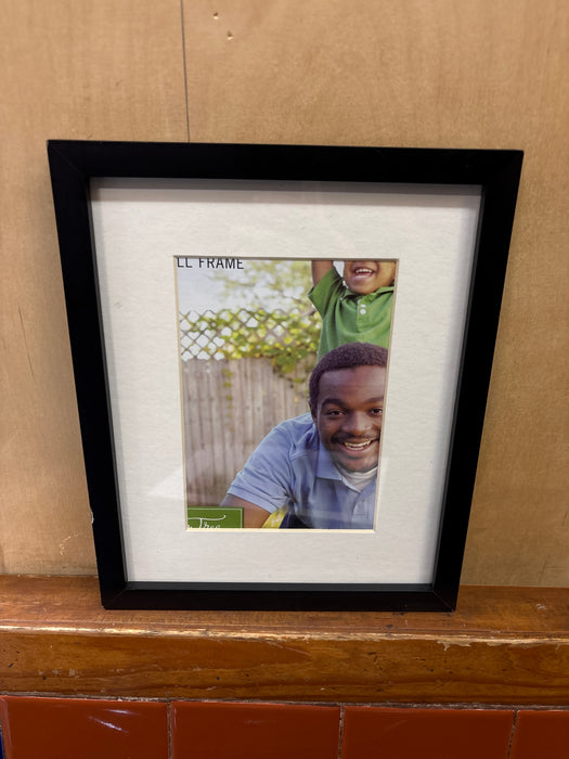 SMALL SIMPLE BLACK FRAME 1 OF 5
