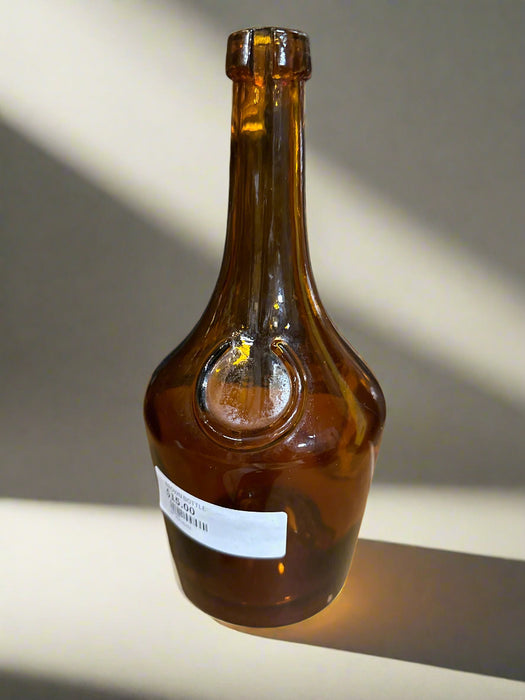 BROWN BOTTLE