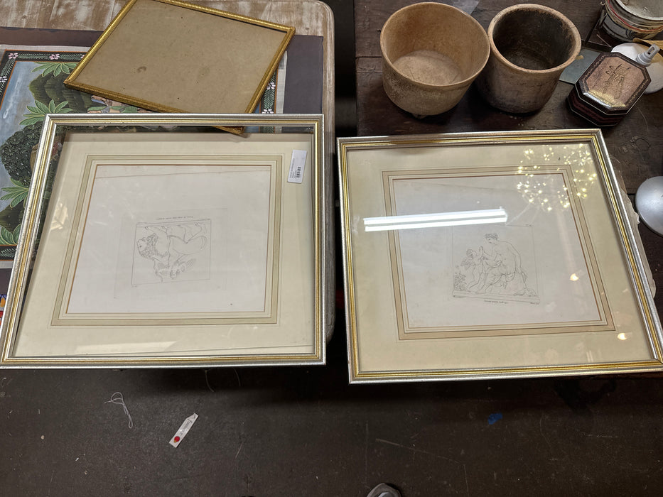 PAIR OF SILVER AND GOLD FRAMES WITH PRINTS OF COLONIAL BUILDINGS
