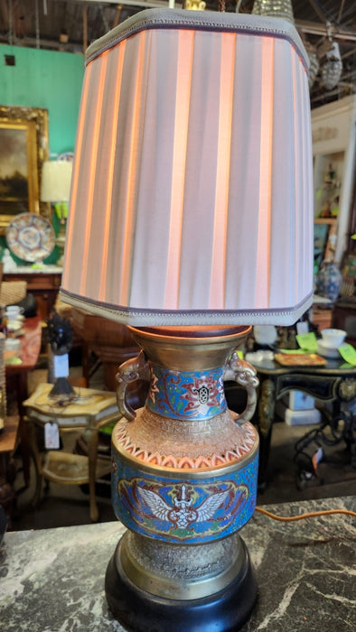 CLOISSONE LAMP WITH PLEATED SHADE
