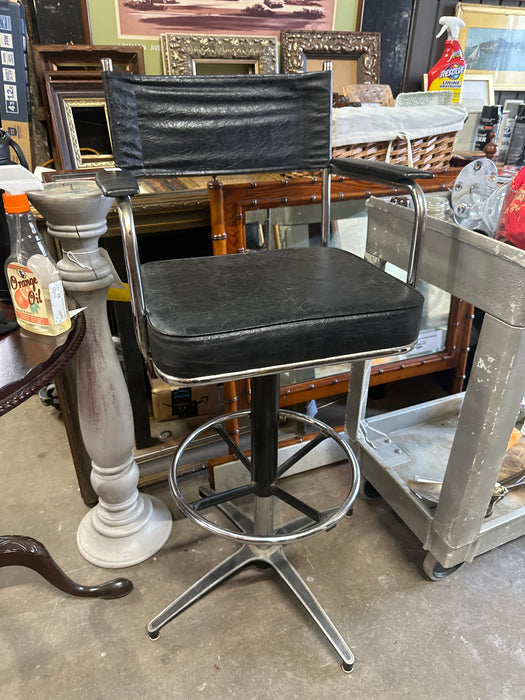 TALL SWIVEL CHAIR