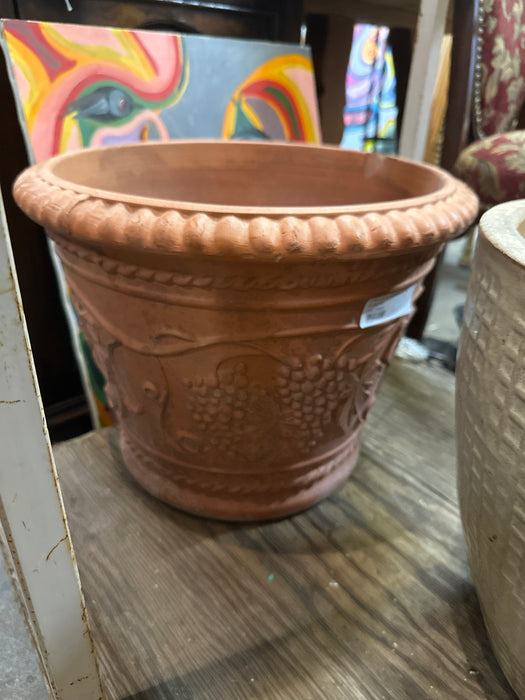 EMBOSSED TERRRA COTTA PLANTER WITH GRAPES