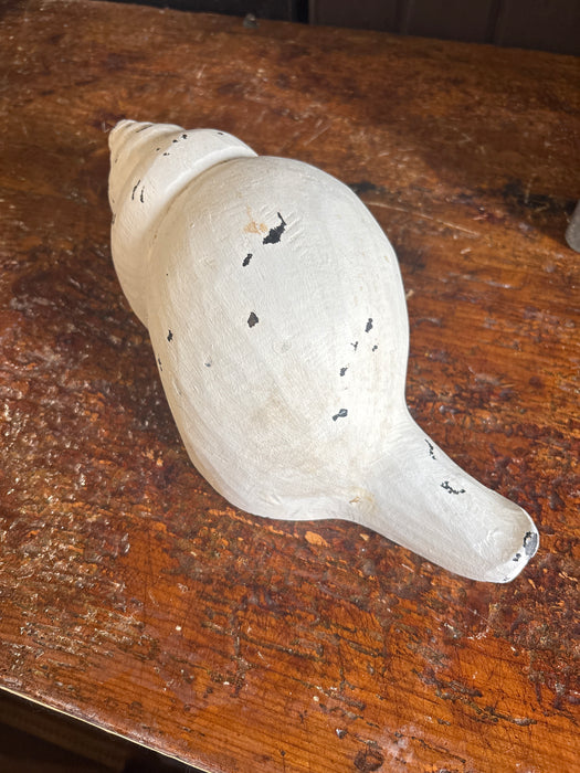 CONCH SHELL CARVING