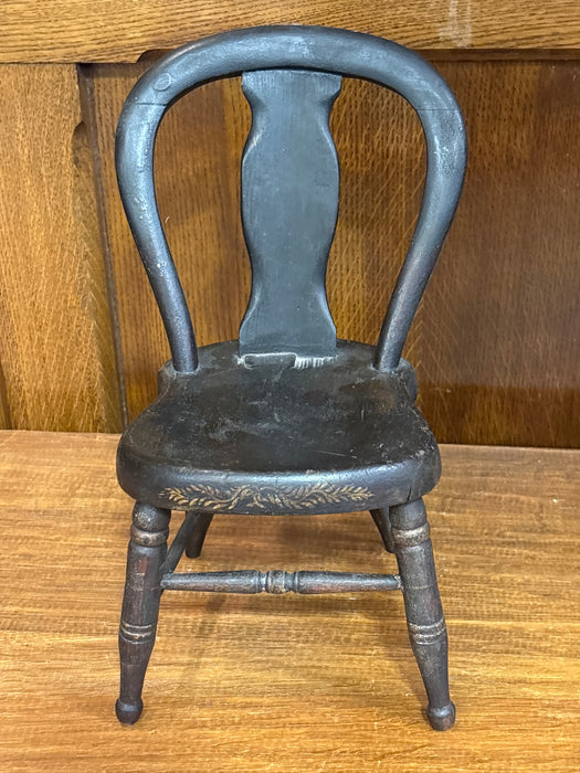 SMALL BLACK DOLL CHAIR