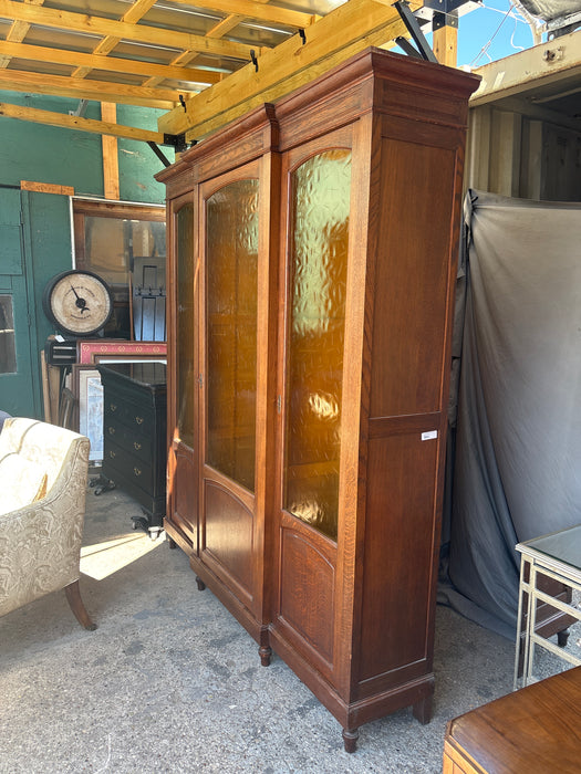 3 DOOR FRENCH OAK YELLOW GLAZED GLASS BOOKCASE