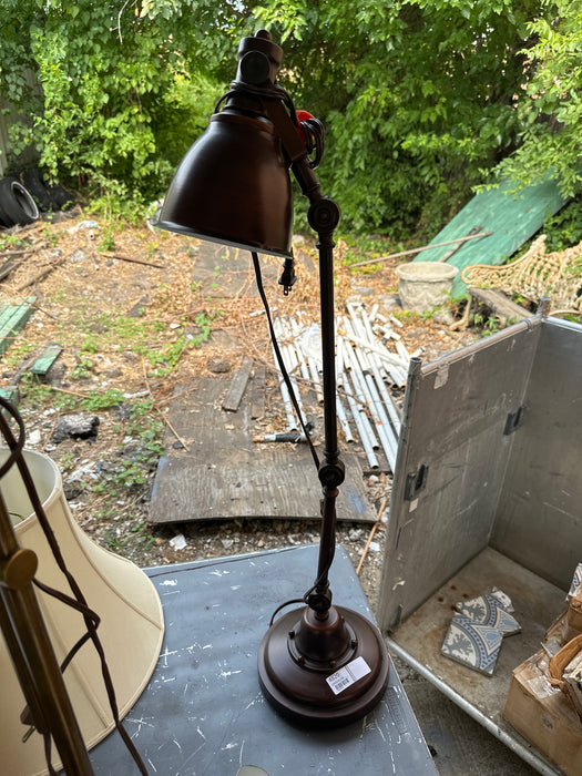 ANTIQUE INDUSTRIAL DESK LAMP