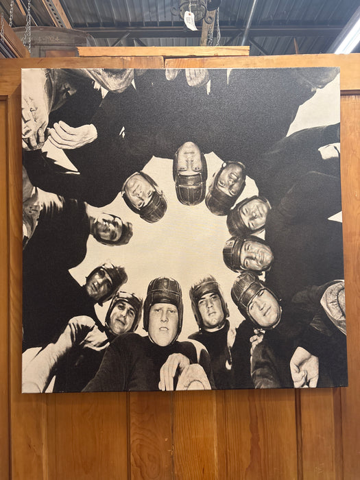 LARGE CANVAS PRINT OF CIRCLE OF FOOTBALL PLAYERS