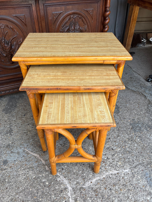 SET OF 3 BAMBOO NESTING TABLES WITH BLONDE FORMICA TOPS