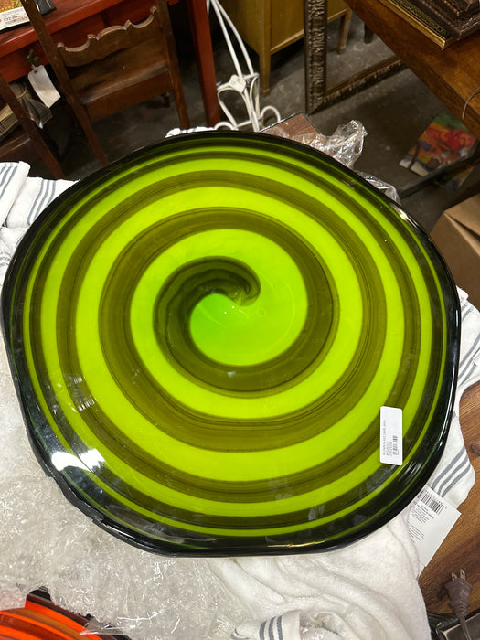 BLOWN GLASS SWIRL WALL MOUNTED