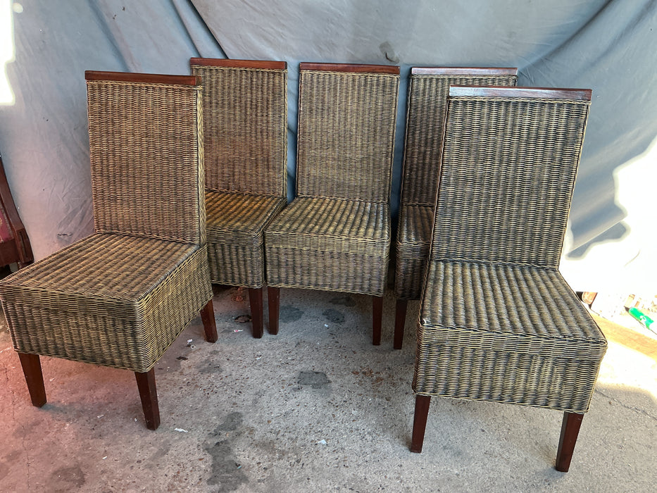 SET OF 5 LIGHT COLOR WICKER DINING CHAIRS