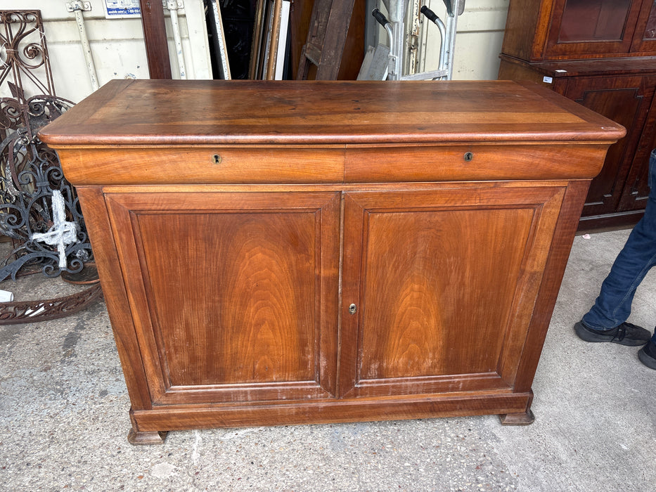 19TH CENTURY LOUIS PHILLIPE WALNUT SERVER