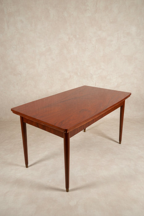 MID CENTURY DINING TABLE WITH LEAVES