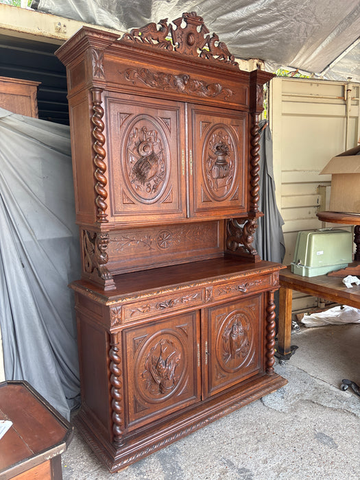 LOUIS XIII FRENCH HUNT BOARD WITH PEDIMENT