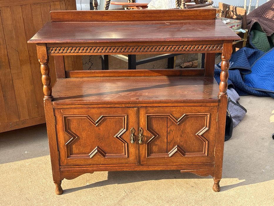 OAK TUDOR OPEN SERVER