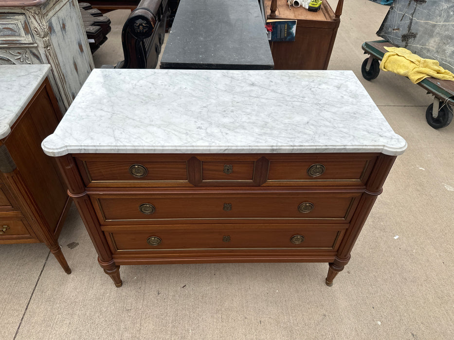 LOUIS XVI MAHOGANY MARBLE TOP 5 DRAWER CHEST