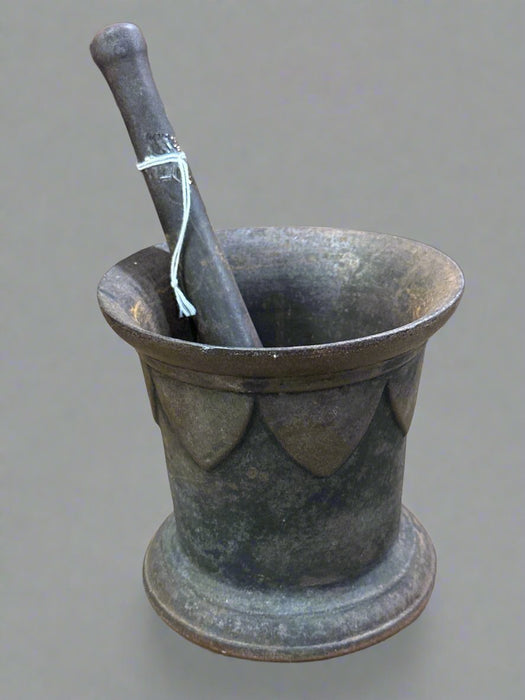 CAST IRON MORTAR AND PESTLE
