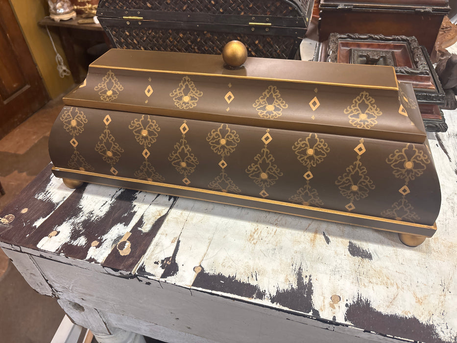 LONG BROWN AND GOLD BOX WITH LID